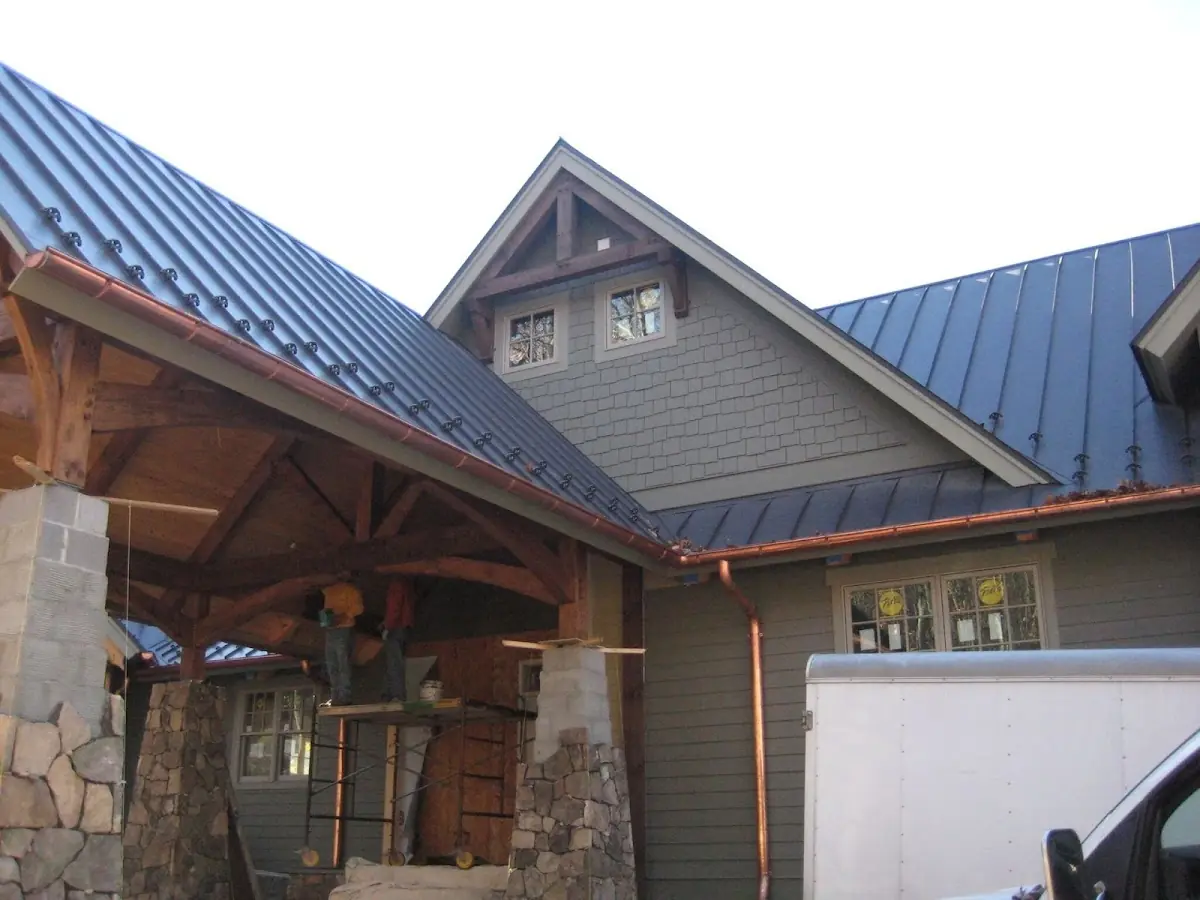 Craftsman Roofing team delivering quality roofing work in Harbor View